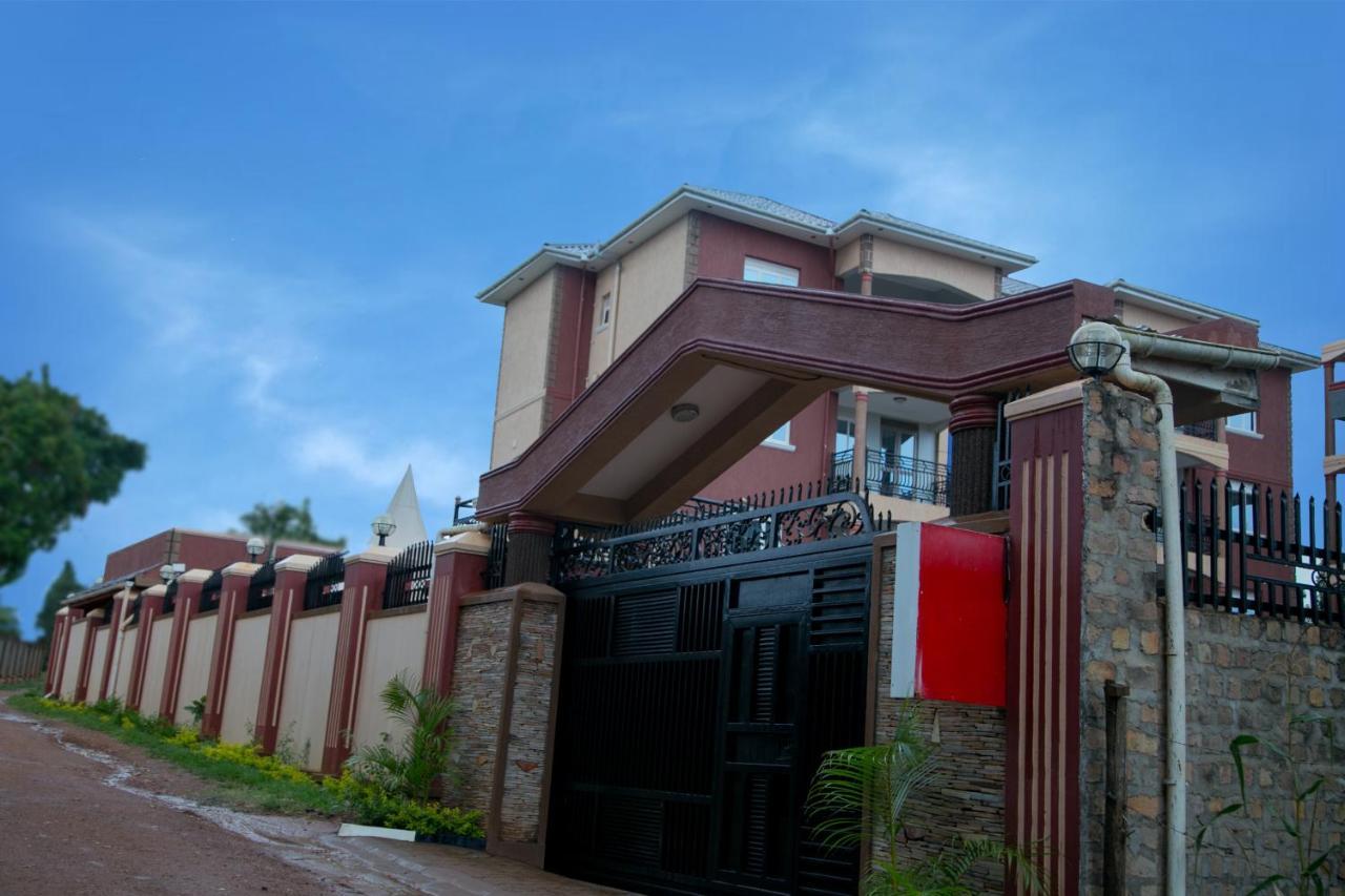 Red Sox Hotel Ltd Kampala Exterior foto